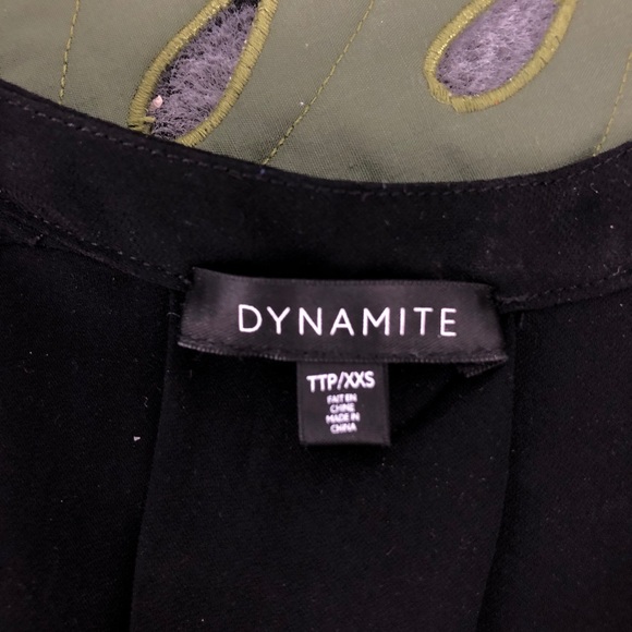 Dynamite Breast Pocket Black Tank Blouse - Picture 6 of 8